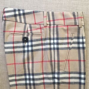 Cropped Burberry pants
